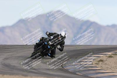 media/Nov-16-2025-Race Pace (Sun) [[8c5fa54630]]/Non Verified Riders (1st 20 Minutes)/6-Turn 12 (2pm)/